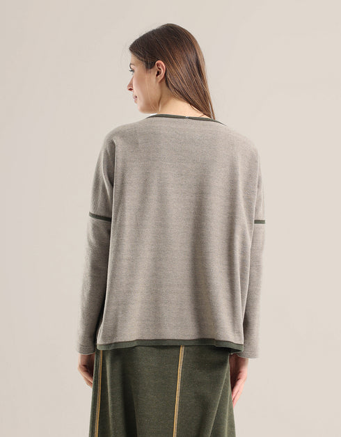 Oversized jacquard sweater with long sleeves